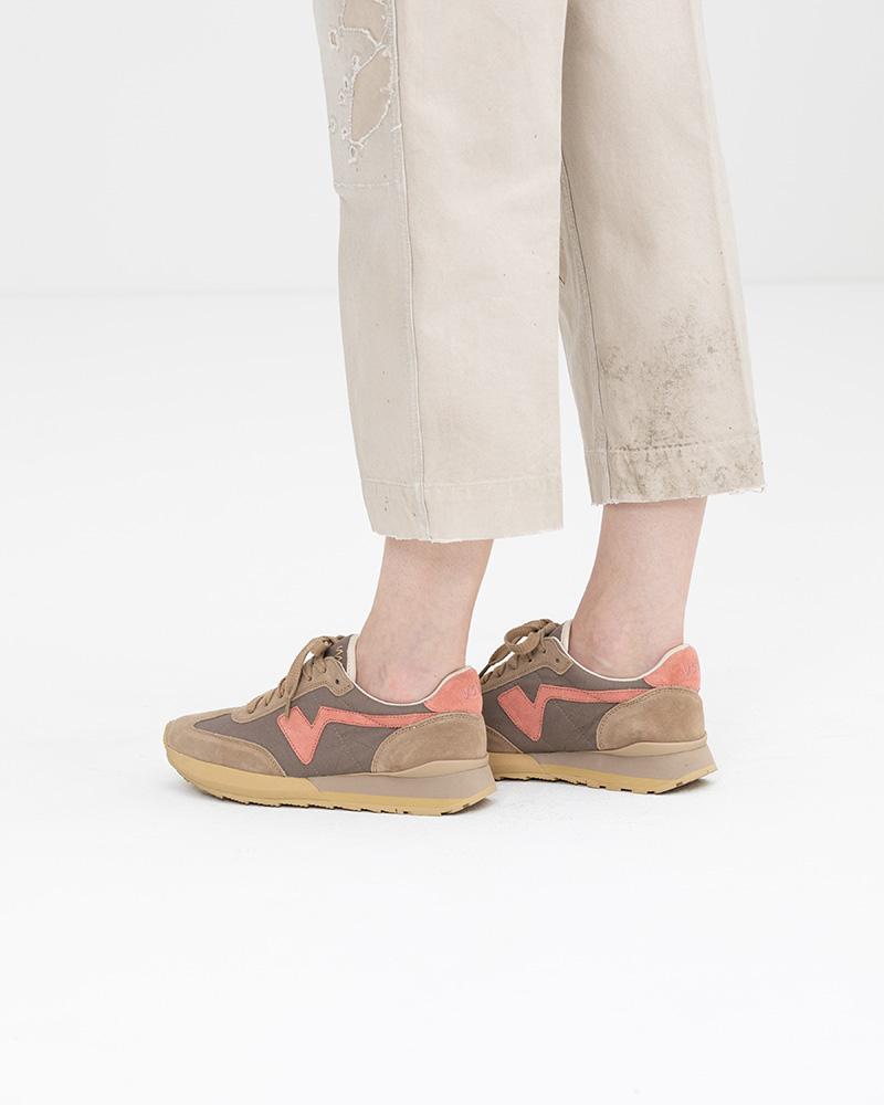 visvim FKT RUNNER サイズ8.5 中古 visvim FKT RUNNER サイズ8.5 中古 大人が選ぶべき黒スニーカー